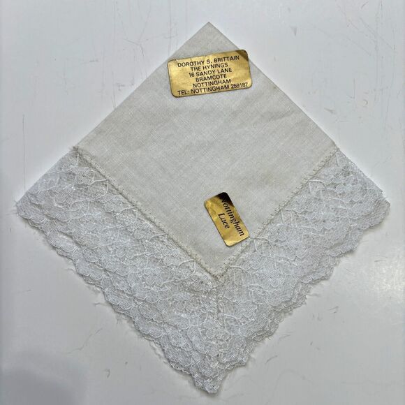 Vtg Nottingham Lace Bridal Wedding Handkerchief Cottage Core Elegant  Feminine - Picture 1 of 3